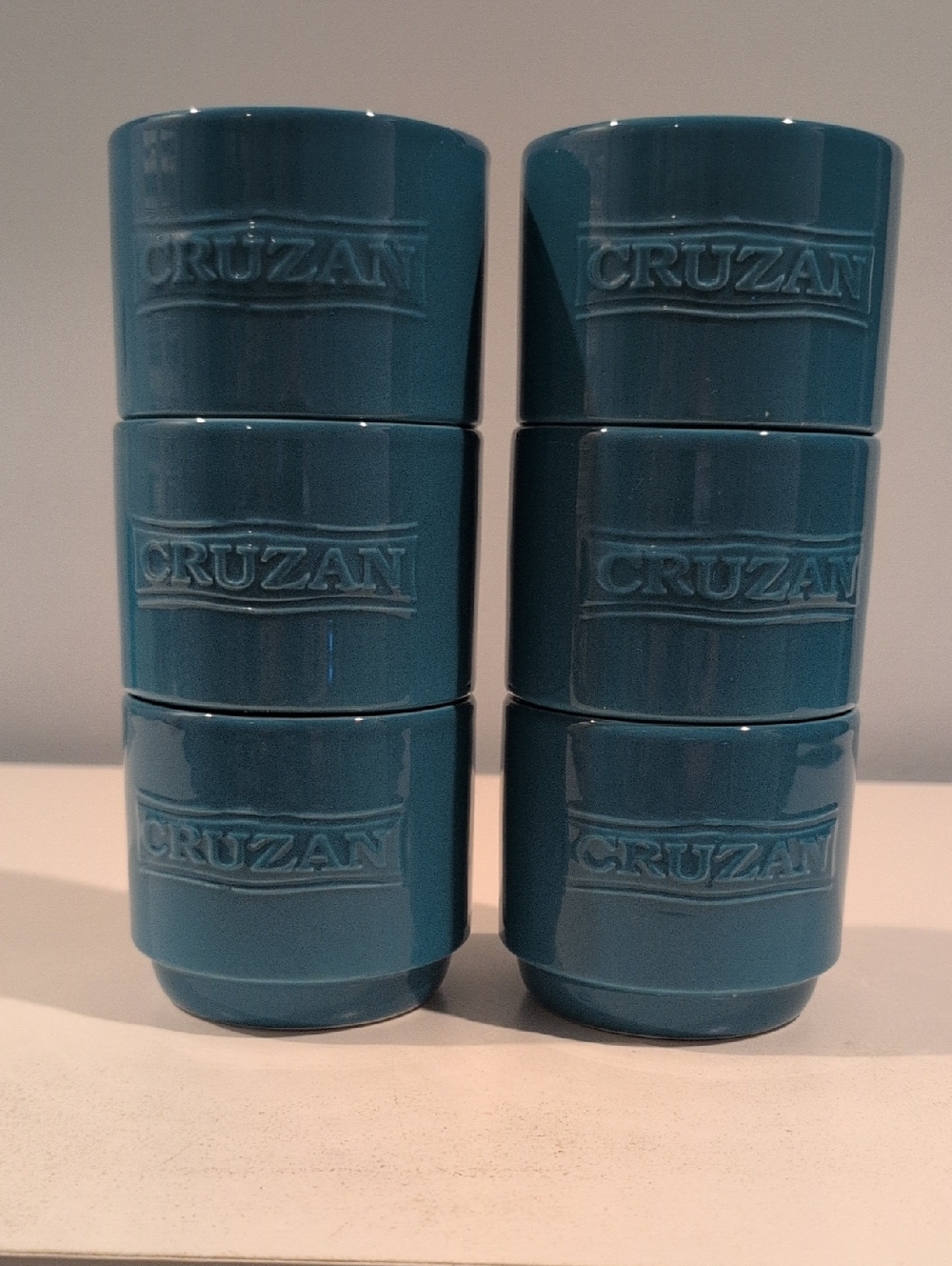 Set Of Six Ceramic Cruzan Rum Stackable Turquoise Tiki 10 Ounce Mugs - Picture 8 of 16